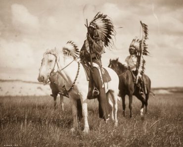 Indienii din America de Nord. Imagini Realizate La Inceputul Secolului Trecut